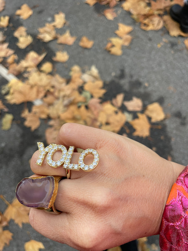 YOLO SPARKLE RING BIG GOLD